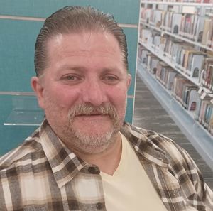 Meet your Posher, Thomas